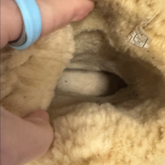 UGG  Tan Suede Shearling-Lined Boots 9 - Picture 3 of 10